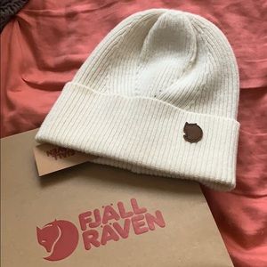 Fjall Raven beanie